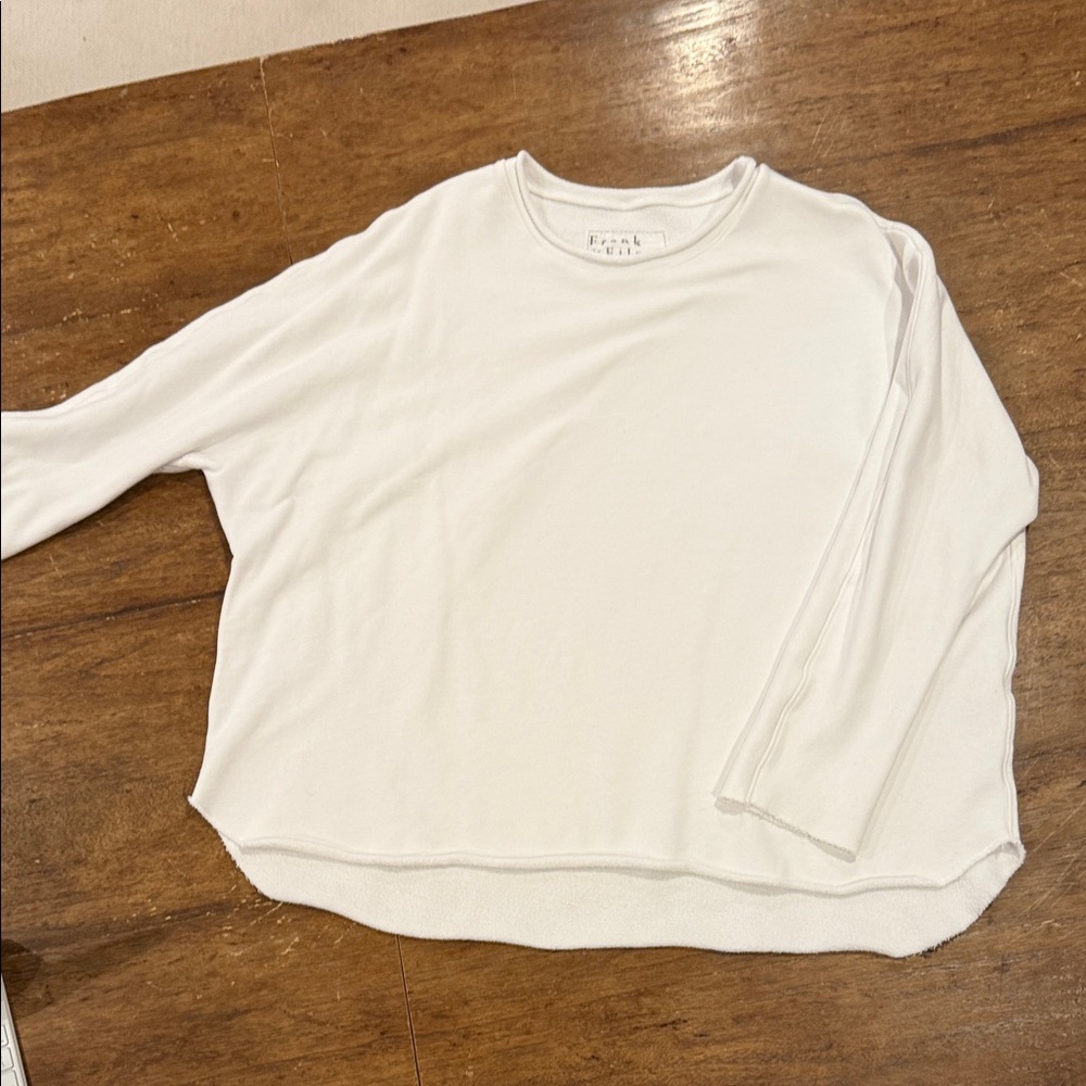 Frank & Eileen Anna Long Sleeve Capelet